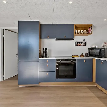 Awesome In With House Sea View Holiday home