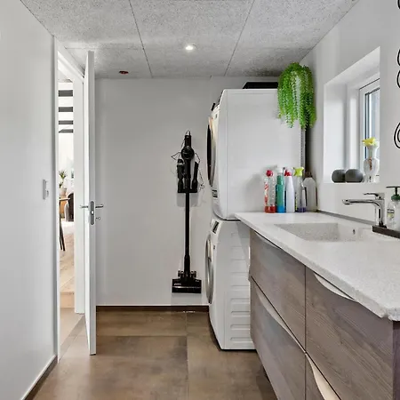Awesome In With House Sea View